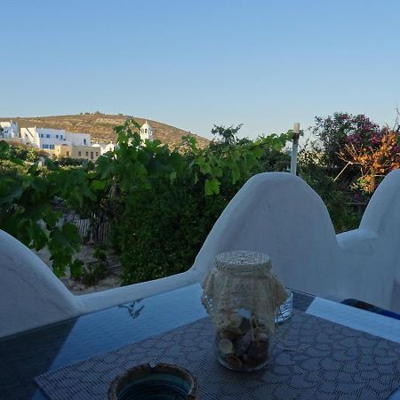 Andreas Studio With Private Parcking Apartment Triovasalos Bagian luar foto
